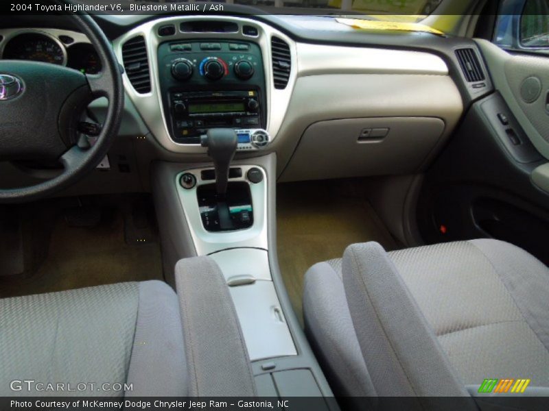 Bluestone Metallic / Ash 2004 Toyota Highlander V6