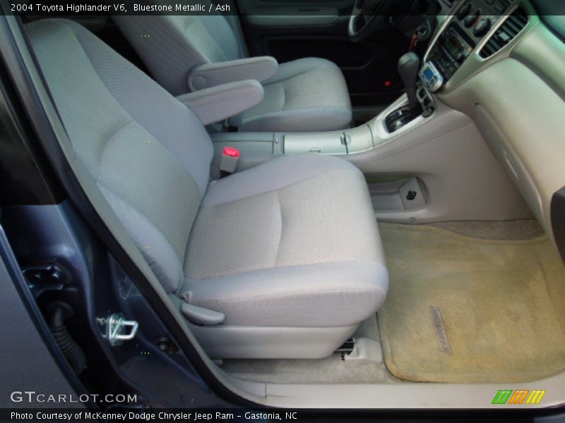 Bluestone Metallic / Ash 2004 Toyota Highlander V6