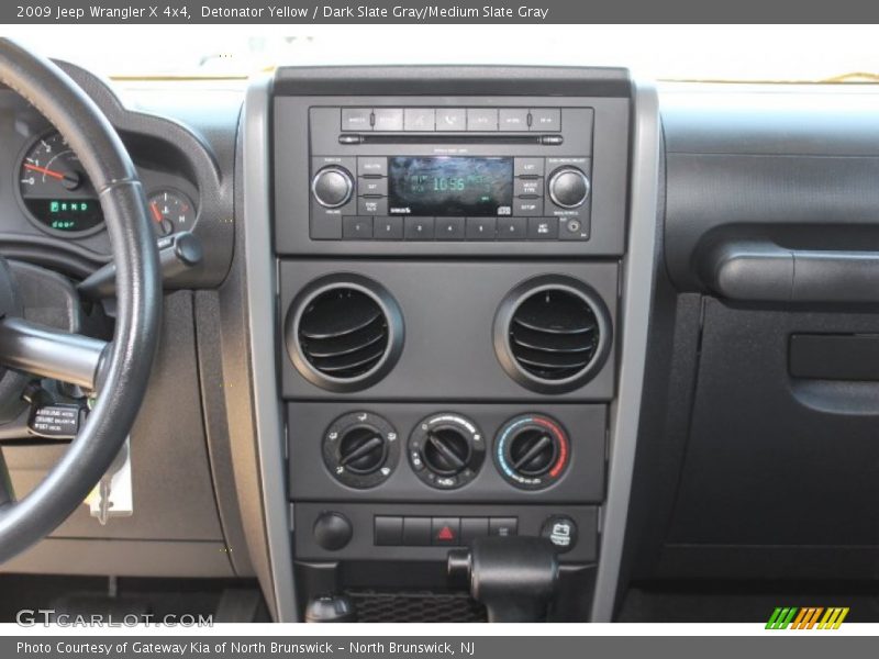 Detonator Yellow / Dark Slate Gray/Medium Slate Gray 2009 Jeep Wrangler X 4x4