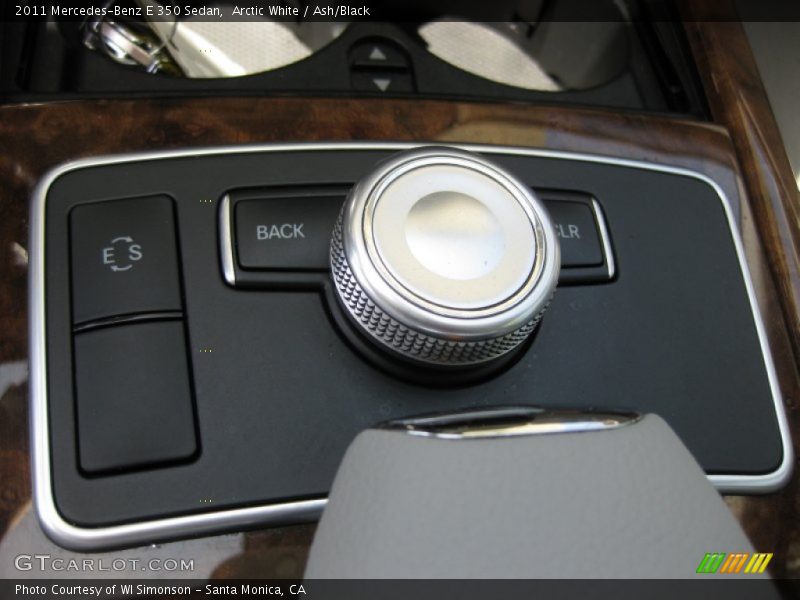 Arctic White / Ash/Black 2011 Mercedes-Benz E 350 Sedan