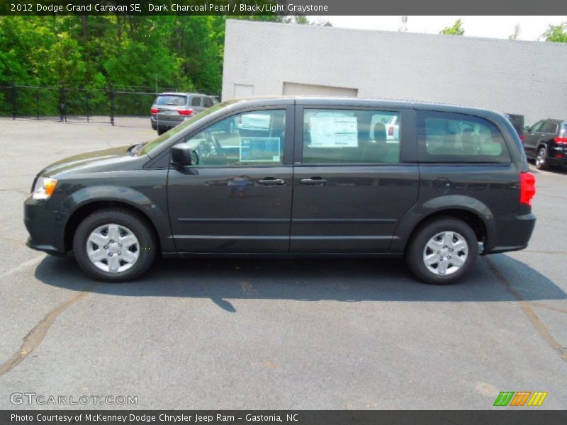 Dark Charcoal Pearl / Black/Light Graystone 2012 Dodge Grand Caravan SE