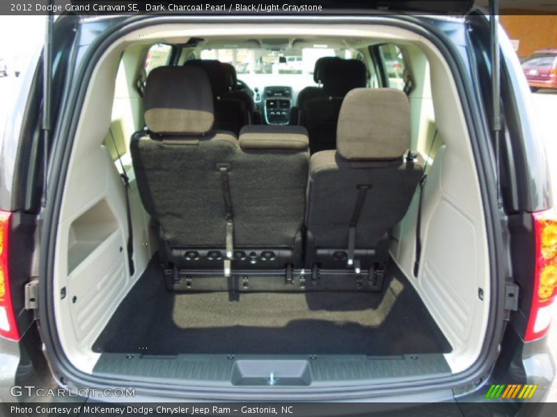 Dark Charcoal Pearl / Black/Light Graystone 2012 Dodge Grand Caravan SE