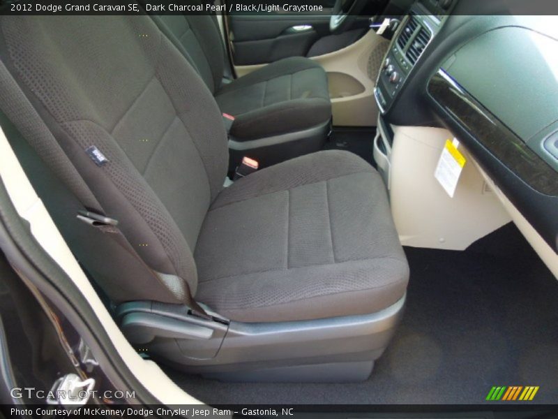 Dark Charcoal Pearl / Black/Light Graystone 2012 Dodge Grand Caravan SE