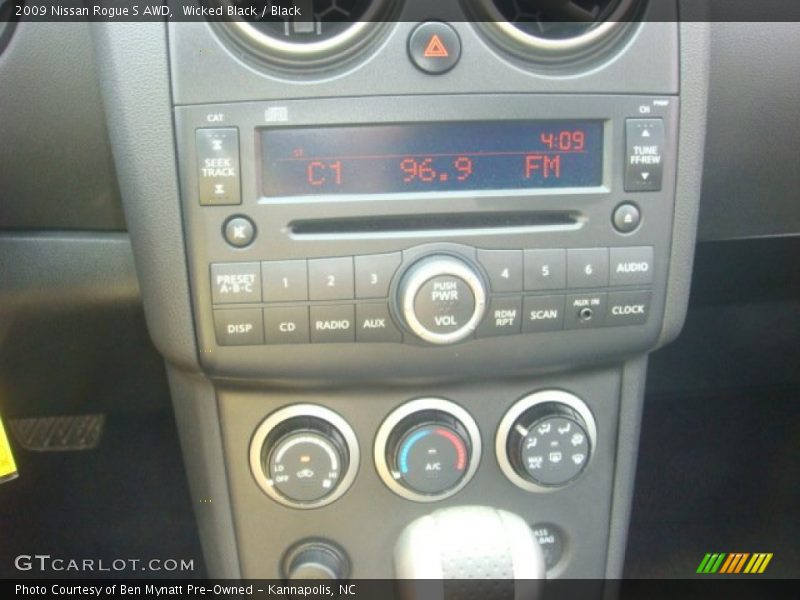 Wicked Black / Black 2009 Nissan Rogue S AWD