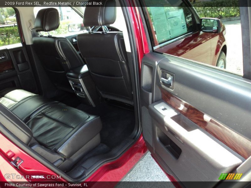 Redfire Metallic / Charcoal Black 2009 Ford Flex SEL