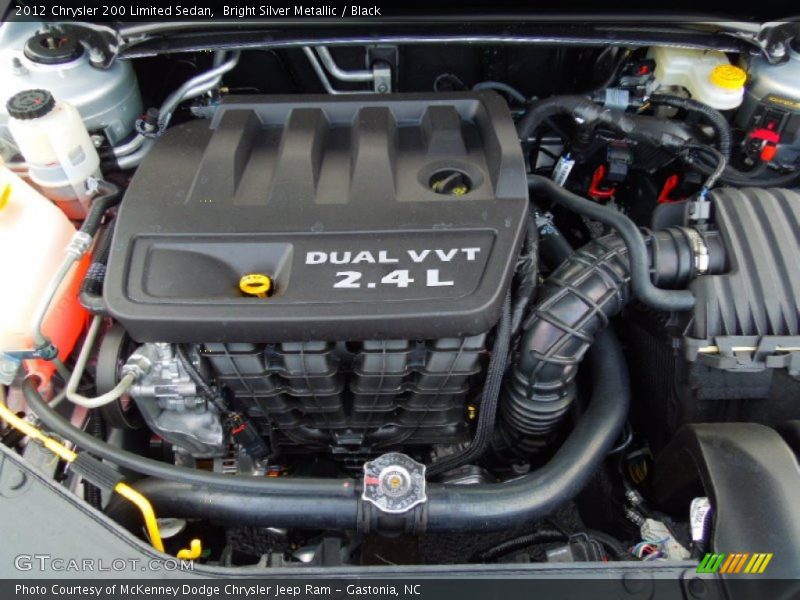 Bright Silver Metallic / Black 2012 Chrysler 200 Limited Sedan