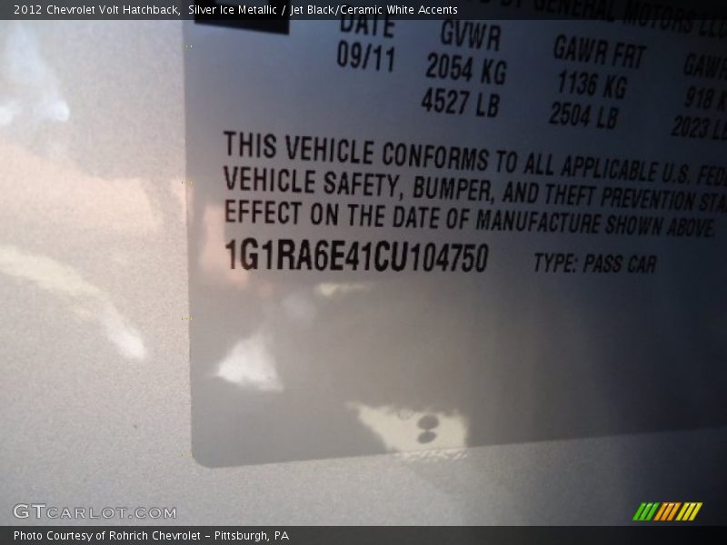 Silver Ice Metallic / Jet Black/Ceramic White Accents 2012 Chevrolet Volt Hatchback