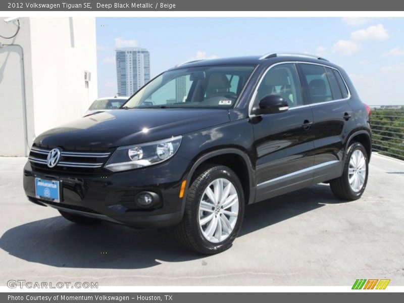 Deep Black Metallic / Beige 2012 Volkswagen Tiguan SE