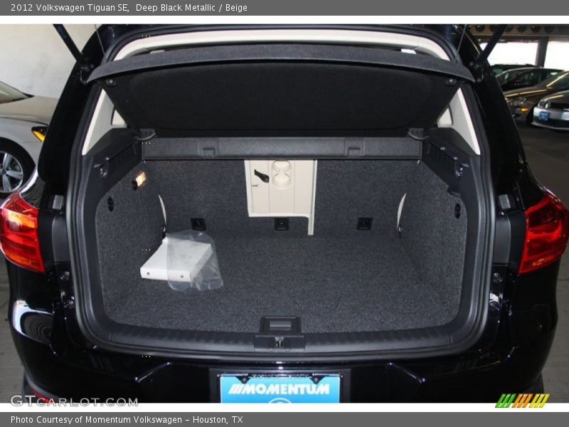 Deep Black Metallic / Beige 2012 Volkswagen Tiguan SE