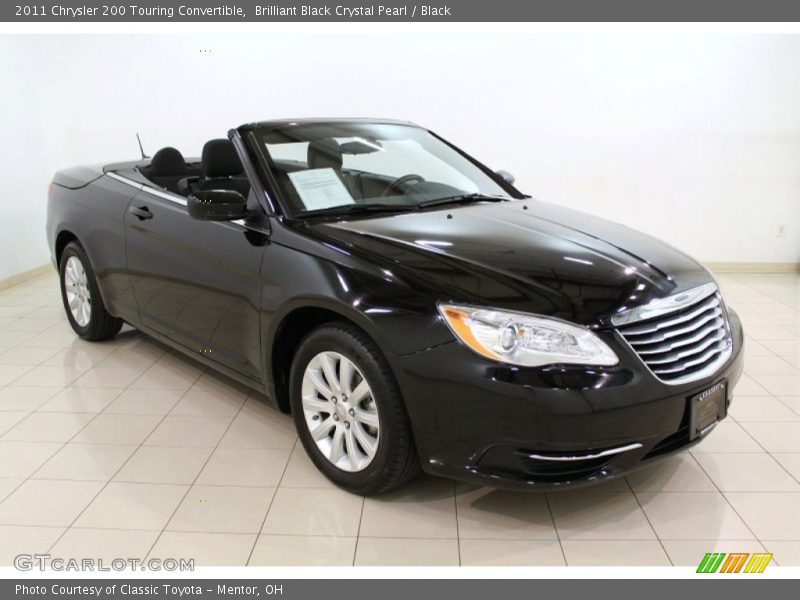 Brilliant Black Crystal Pearl / Black 2011 Chrysler 200 Touring Convertible