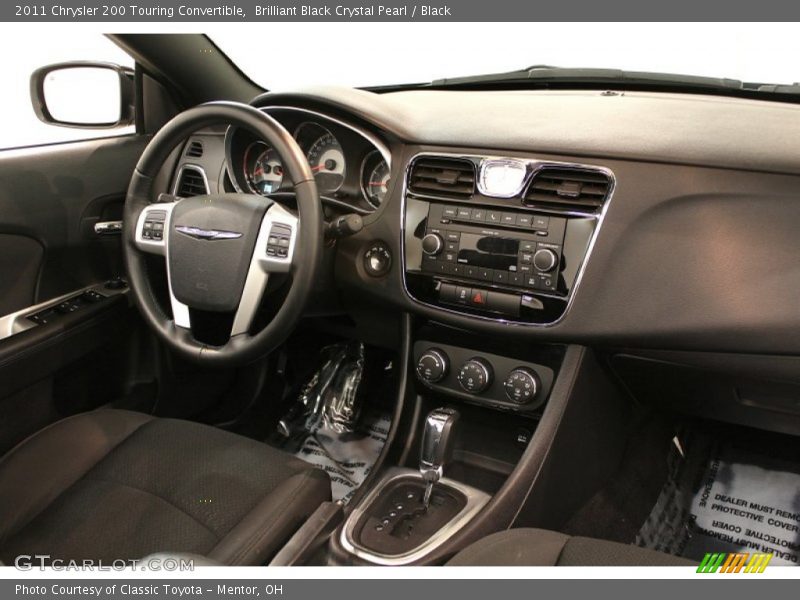 Brilliant Black Crystal Pearl / Black 2011 Chrysler 200 Touring Convertible