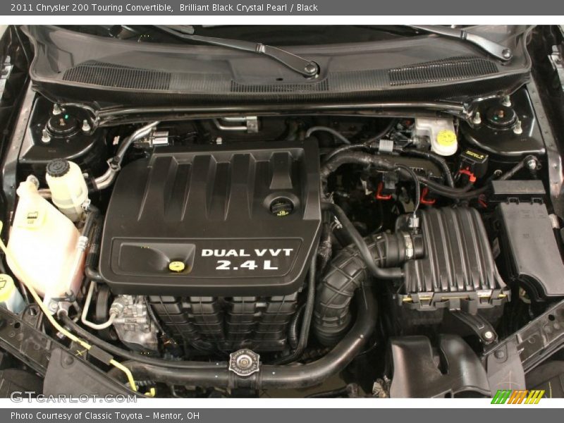  2011 200 Touring Convertible Engine - 2.4 Liter DOHC 16-Valve Dual VVT 4 Cylinder