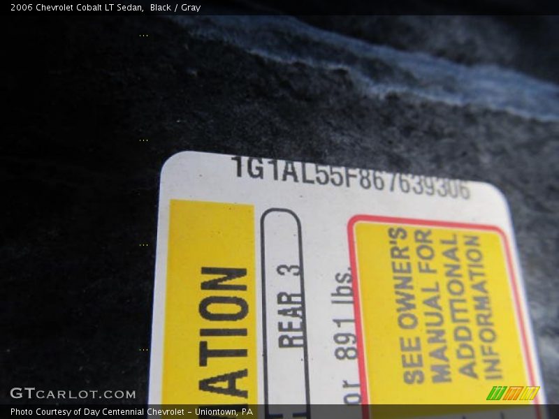 Black / Gray 2006 Chevrolet Cobalt LT Sedan