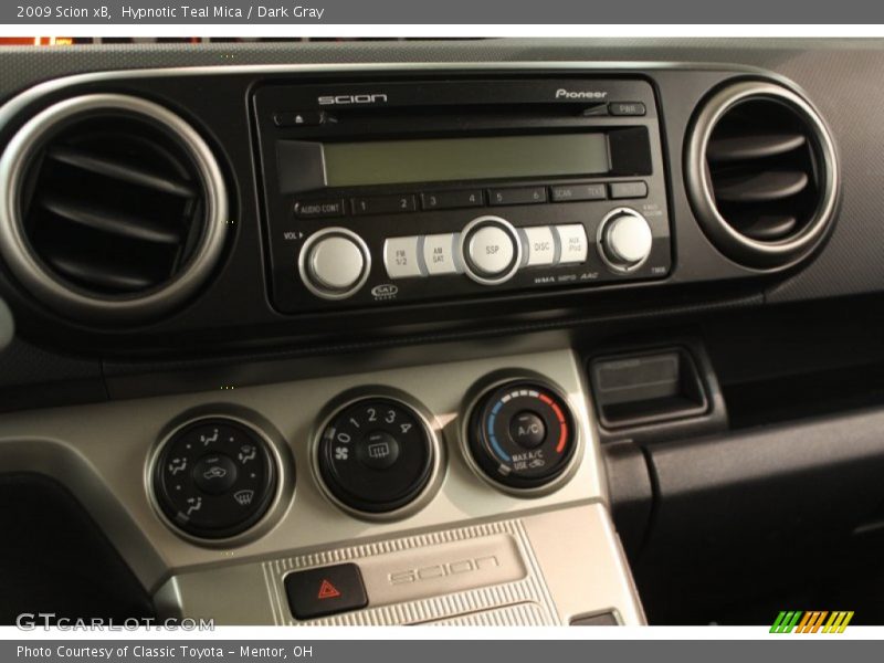 Hypnotic Teal Mica / Dark Gray 2009 Scion xB