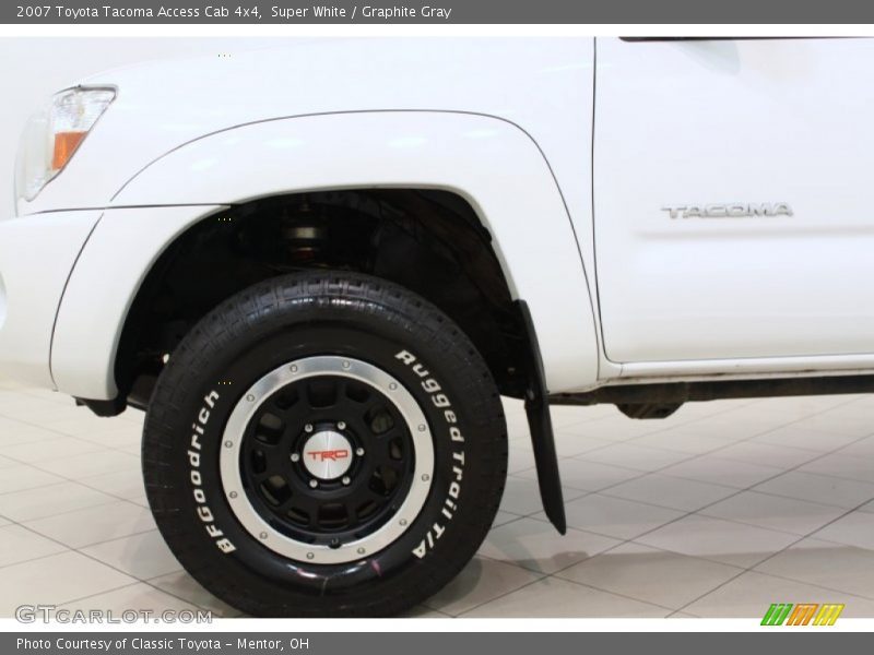 Super White / Graphite Gray 2007 Toyota Tacoma Access Cab 4x4