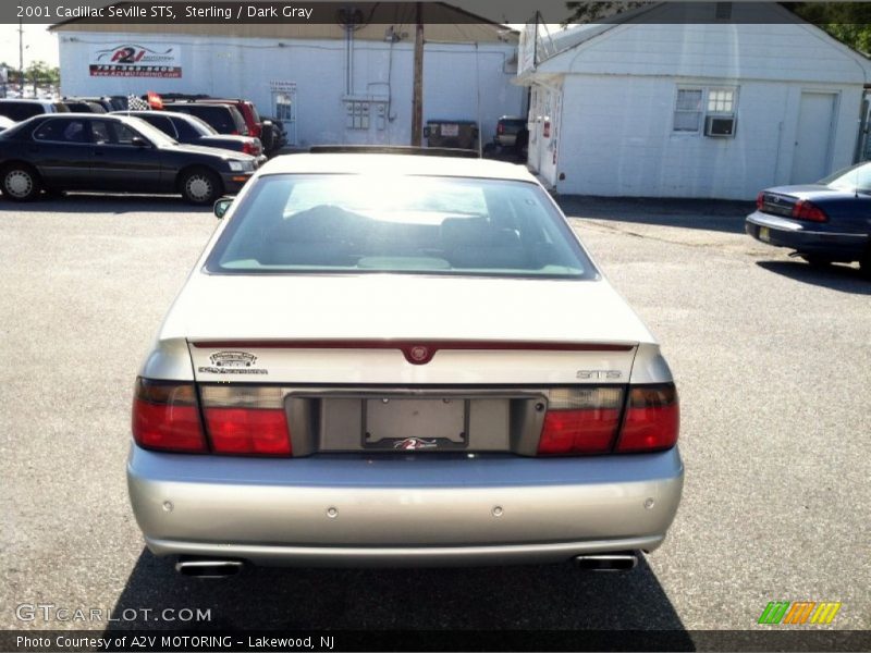 Sterling / Dark Gray 2001 Cadillac Seville STS