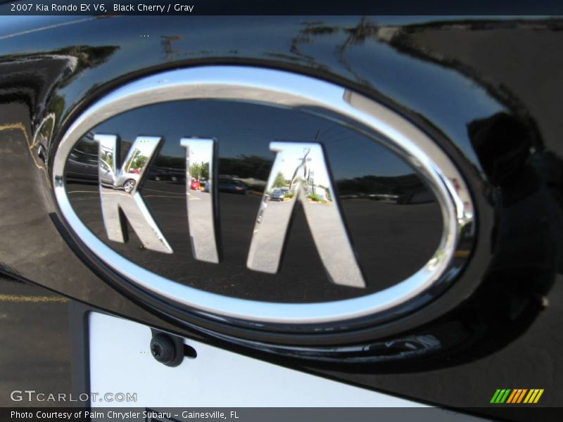 Black Cherry / Gray 2007 Kia Rondo EX V6