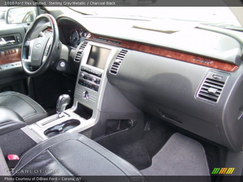 Sterling Grey Metallic / Charcoal Black 2010 Ford Flex Limited