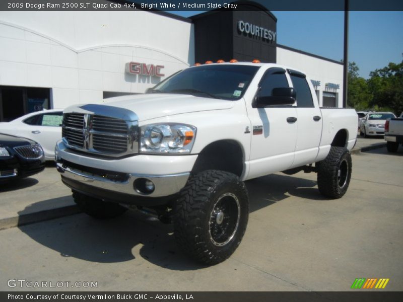 Bright White / Medium Slate Gray 2009 Dodge Ram 2500 SLT Quad Cab 4x4
