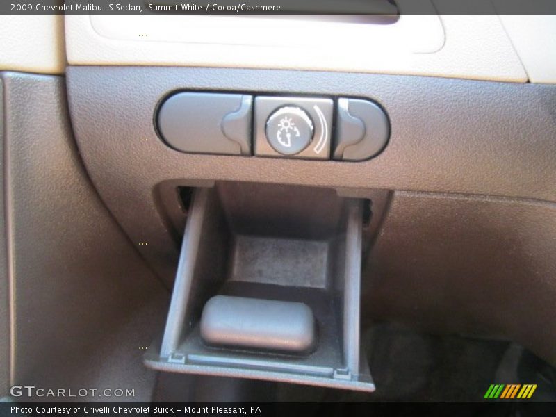 Summit White / Cocoa/Cashmere 2009 Chevrolet Malibu LS Sedan