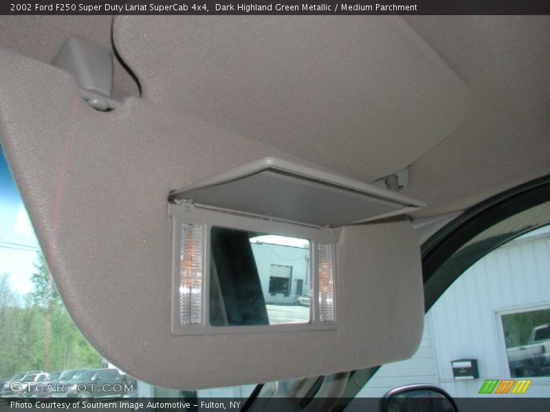 Dark Highland Green Metallic / Medium Parchment 2002 Ford F250 Super Duty Lariat SuperCab 4x4
