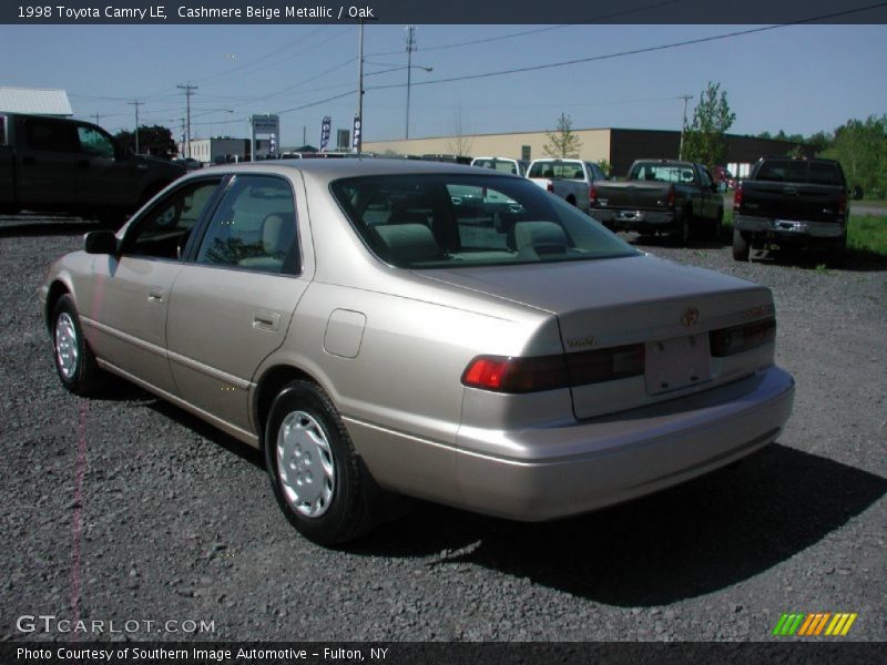 Cashmere Beige Metallic / Oak 1998 Toyota Camry LE