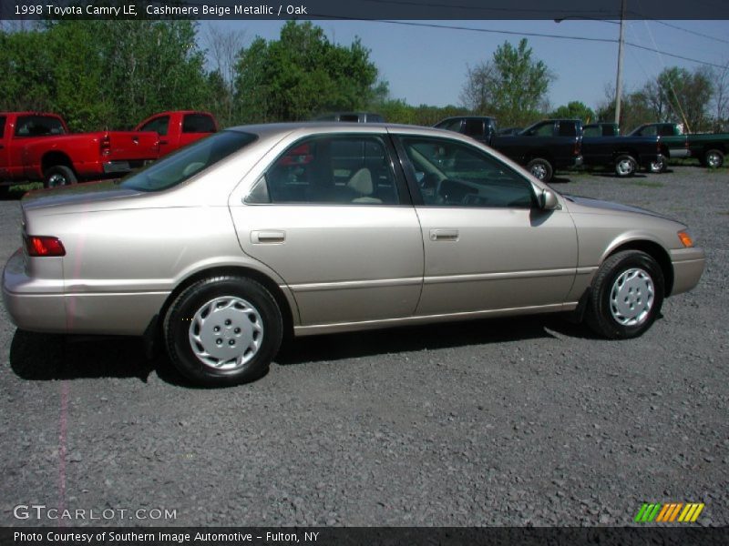 Cashmere Beige Metallic / Oak 1998 Toyota Camry LE