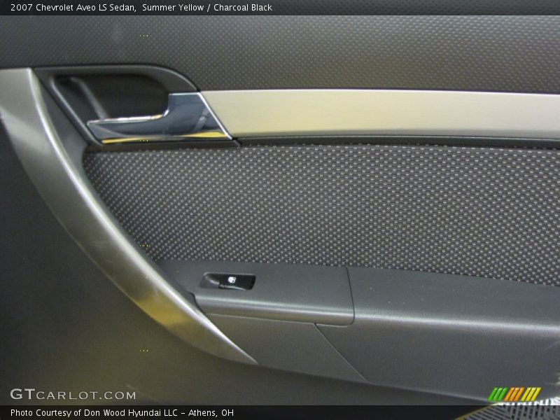 Summer Yellow / Charcoal Black 2007 Chevrolet Aveo LS Sedan
