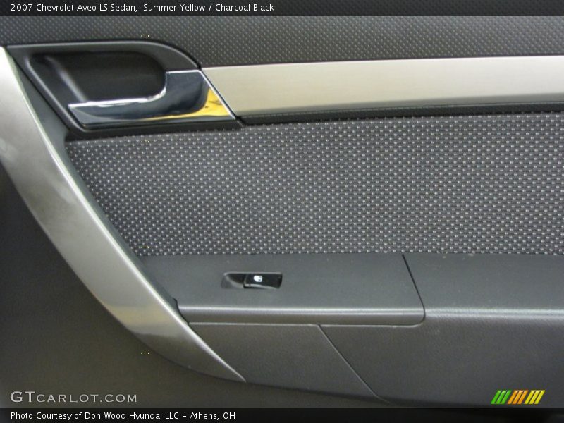 Summer Yellow / Charcoal Black 2007 Chevrolet Aveo LS Sedan