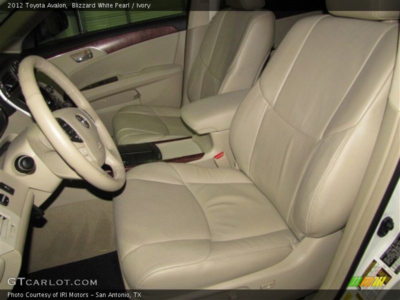 Blizzard White Pearl / Ivory 2012 Toyota Avalon