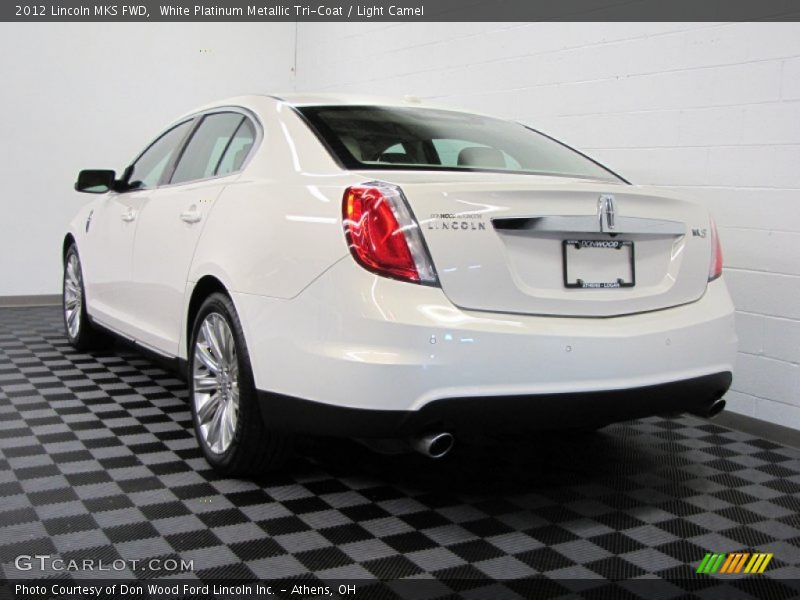 White Platinum Metallic Tri-Coat / Light Camel 2012 Lincoln MKS FWD
