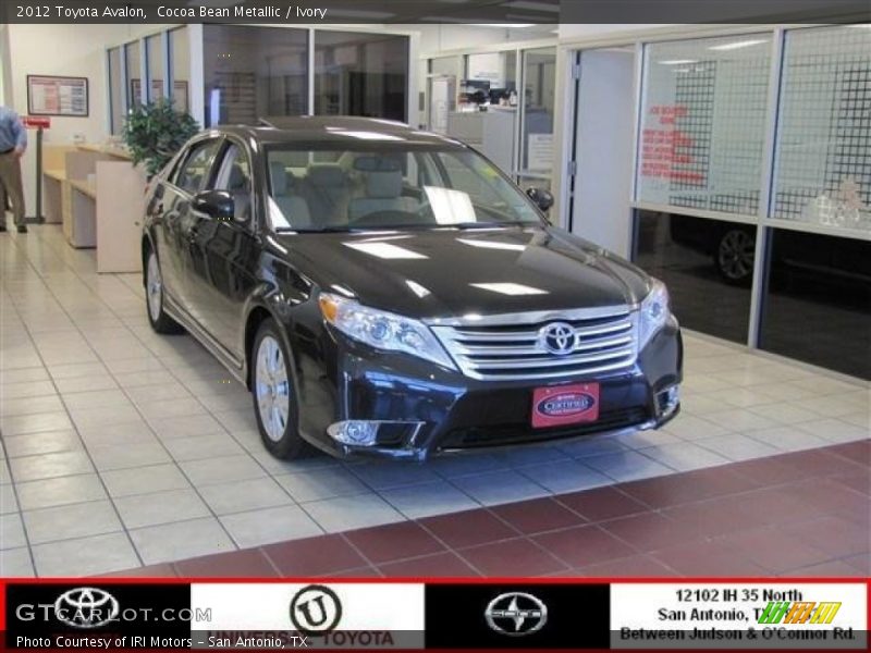 Cocoa Bean Metallic / Ivory 2012 Toyota Avalon