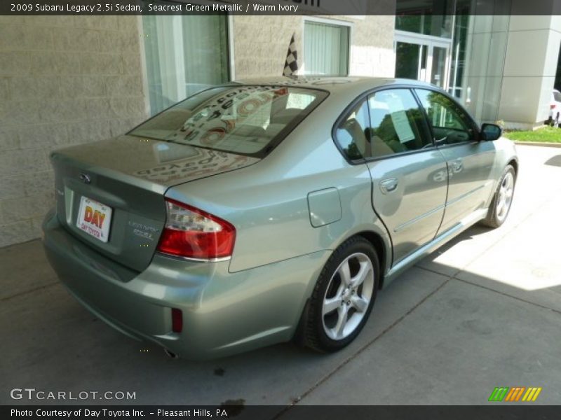 Seacrest Green Metallic / Warm Ivory 2009 Subaru Legacy 2.5i Sedan