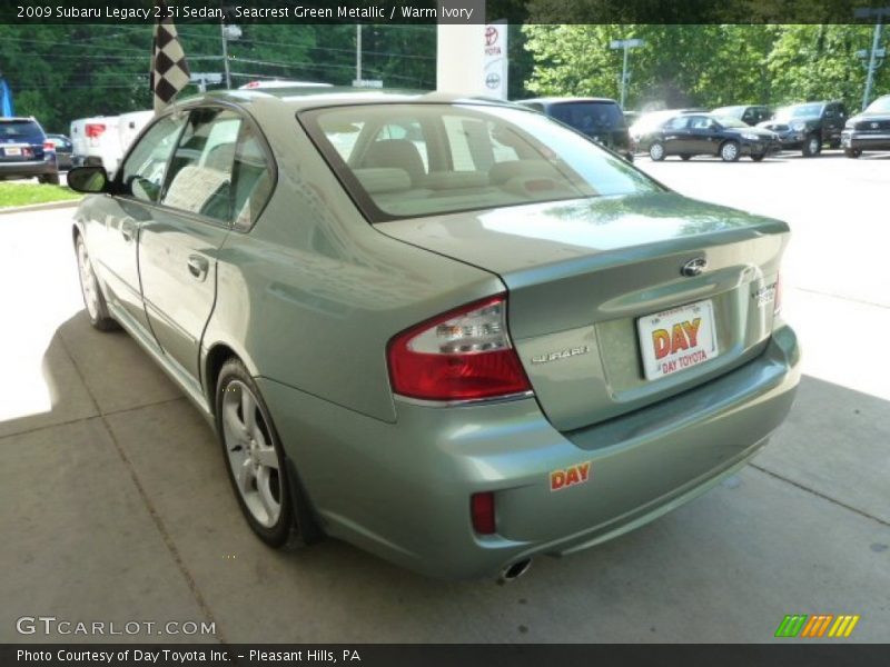 Seacrest Green Metallic / Warm Ivory 2009 Subaru Legacy 2.5i Sedan