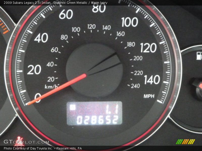 Seacrest Green Metallic / Warm Ivory 2009 Subaru Legacy 2.5i Sedan