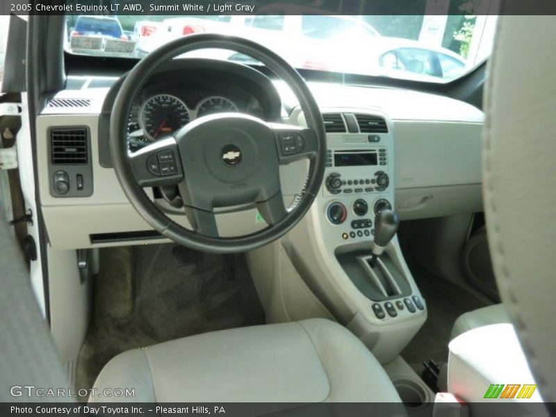 Summit White / Light Gray 2005 Chevrolet Equinox LT AWD