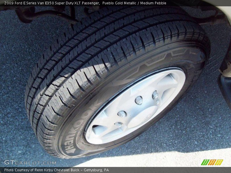 Pueblo Gold Metallic / Medium Pebble 2009 Ford E Series Van E350 Super Duty XLT Passenger
