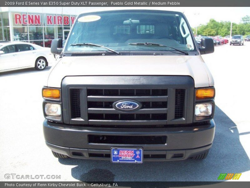 Pueblo Gold Metallic / Medium Pebble 2009 Ford E Series Van E350 Super Duty XLT Passenger