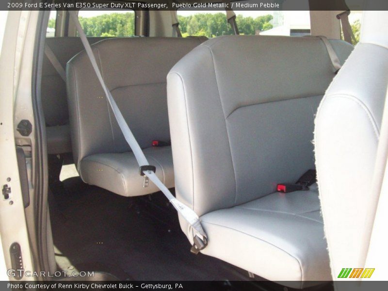Pueblo Gold Metallic / Medium Pebble 2009 Ford E Series Van E350 Super Duty XLT Passenger