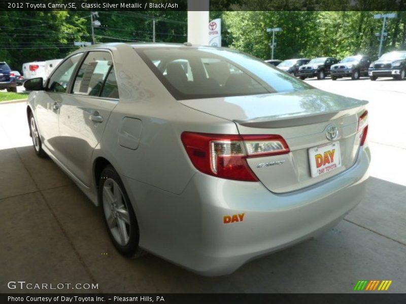 Classic Silver Metallic / Black/Ash 2012 Toyota Camry SE