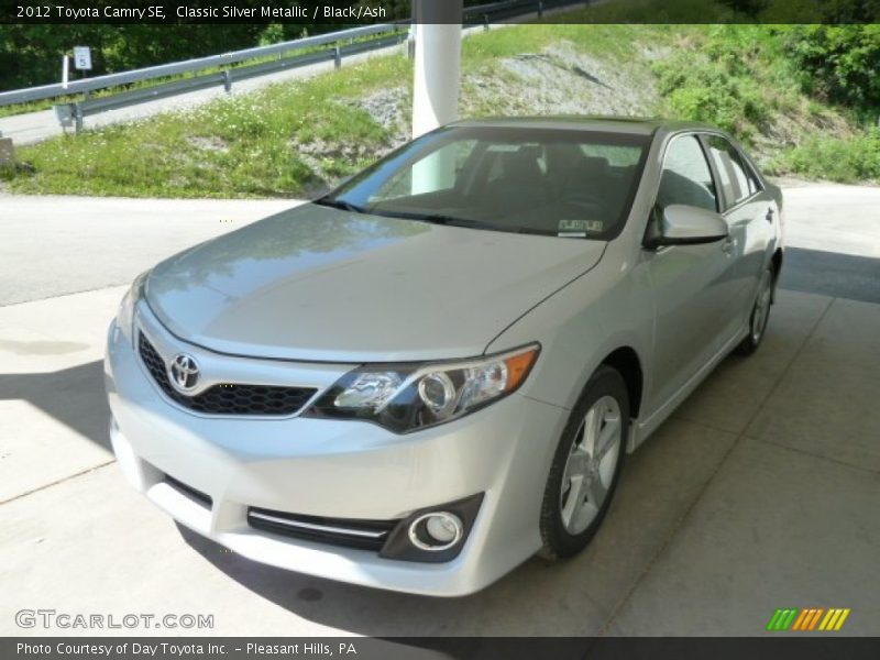 Classic Silver Metallic / Black/Ash 2012 Toyota Camry SE