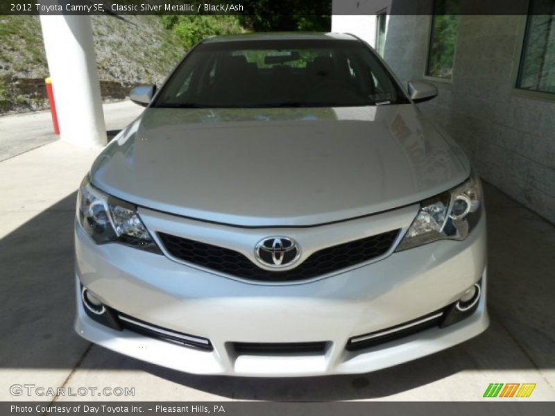 Classic Silver Metallic / Black/Ash 2012 Toyota Camry SE