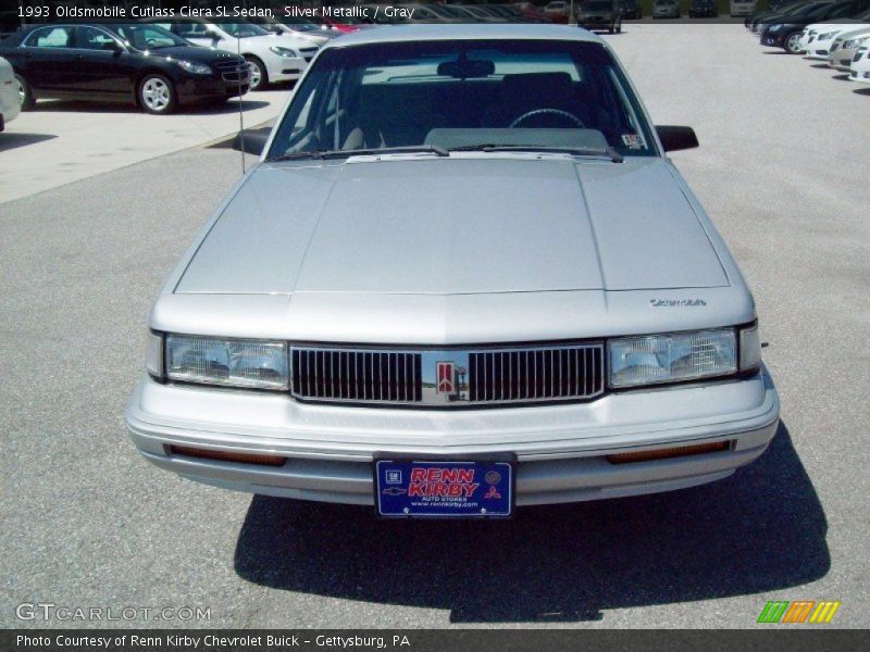 Silver Metallic / Gray 1993 Oldsmobile Cutlass Ciera SL Sedan