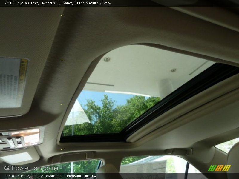 Sandy Beach Metallic / Ivory 2012 Toyota Camry Hybrid XLE