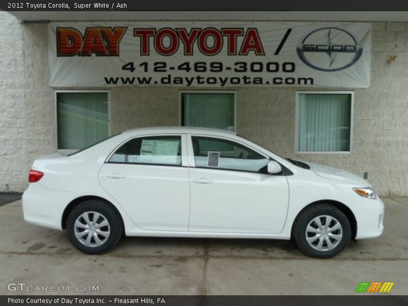 Super White / Ash 2012 Toyota Corolla