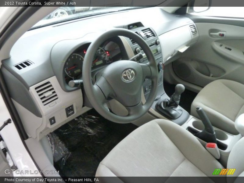 Super White / Ash 2012 Toyota Corolla