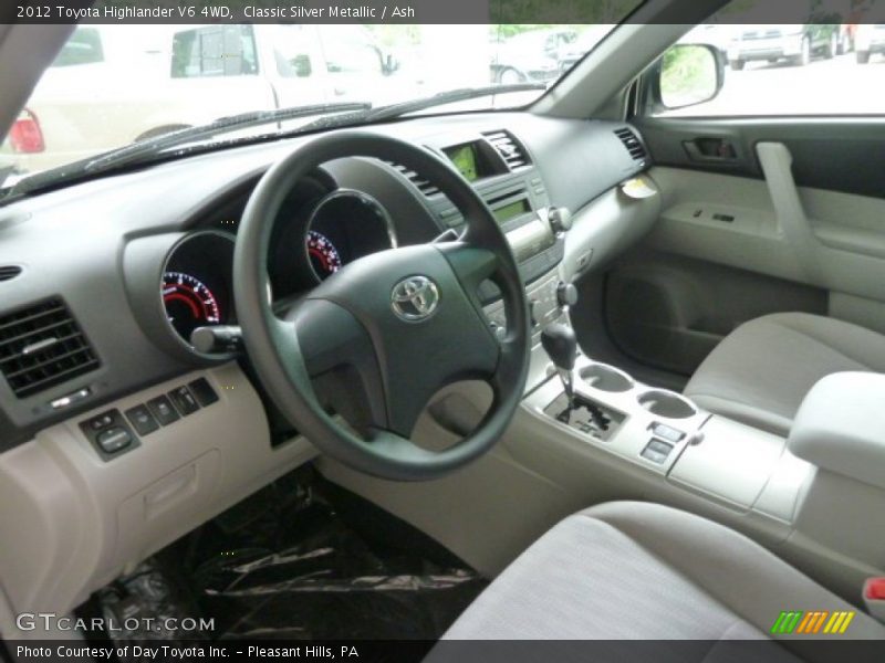Classic Silver Metallic / Ash 2012 Toyota Highlander V6 4WD
