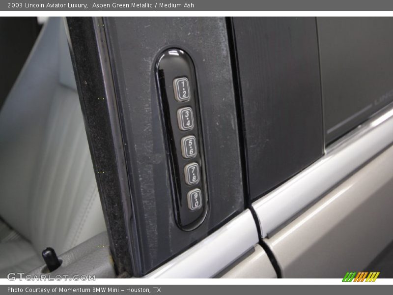 Aspen Green Metallic / Medium Ash 2003 Lincoln Aviator Luxury