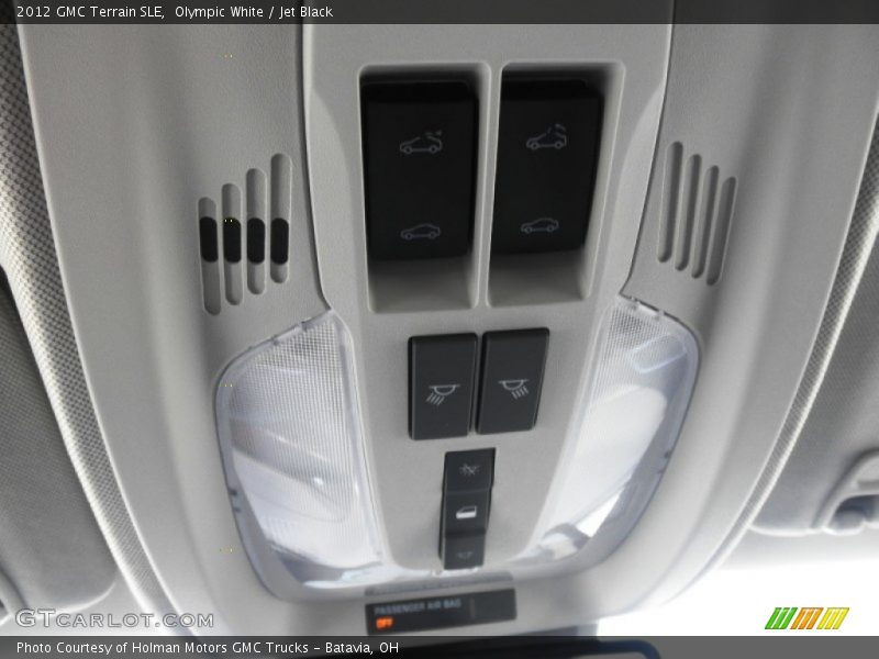 Olympic White / Jet Black 2012 GMC Terrain SLE