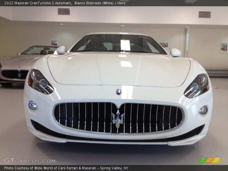 Bianco Eldorado (White) / Nero 2012 Maserati GranTurismo S Automatic